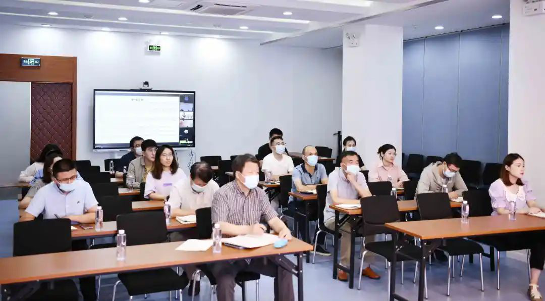 江蘇遠洋召開2022年第五次規(guī)章制度宣貫會