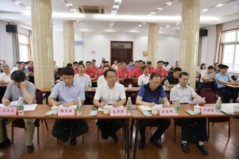 公司舉辦“第五屆全國海員技能大比武”總結(jié)表彰大會