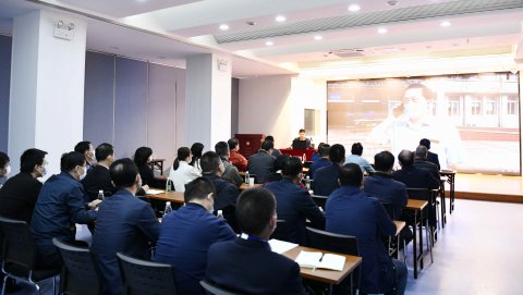 江蘇遠(yuǎn)洋召開新《安全生產(chǎn)法》和新《海上交通安全法》宣貫培訓(xùn)暨安全工作會議