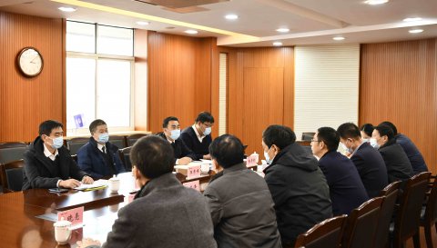 江蘇海事局黨組成員、副局長王秀峰檢查指導(dǎo)江蘇遠洋安全生產(chǎn)和疫情防控工作