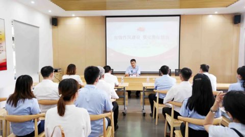 清風(fēng)護(hù)航促發(fā)展 揚(yáng)帆喜迎二十大——江蘇遠(yuǎn)洋紀(jì)委赴“三浦戰(zhàn)役”史料館開展警示教育活動(dòng)